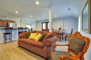 House (3 Bedrooms) | Interior - Spacious & Inviting Jackson Getaway w/ Fireplace! (Jackson)