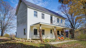 House (3 Bedrooms) | Front of property