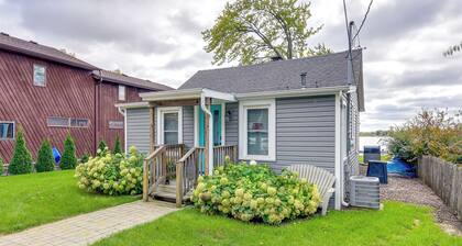 Lakefront Antioch Cottage w/ Dock & Gas Grill!