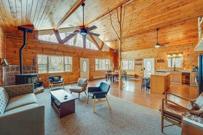 Oswegatchie River Cabin w/ Kayaks + Fire Pit!