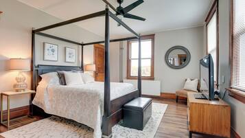 House (5 Bedrooms) | Interior