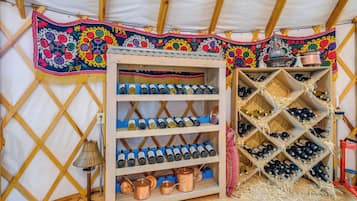 Apartment (0 Bedroom) | Interior