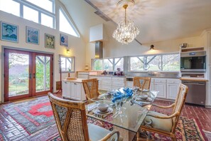 Apartment (0 Bedroom) | Interior