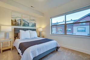 Apartment (3 Bedrooms) | Interior - Mccall Vacation Rental w/ Private Balcony & Grill! (McCall)