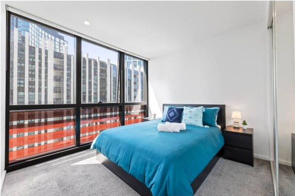 2 bedrooms, iron/ironing board, WiFi, bed sheets