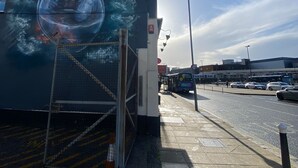 A building with a large mural of a ship on its side. - The Lady Hamilton B&B (Portsmouth)
