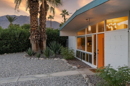 Exterior. Stargazer - Vibrant Mid-Century Retreat