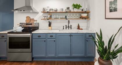 Upscale Vermont Condo off of Mountain Rd