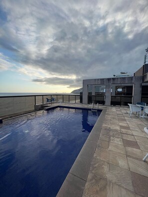Outdoor pool - Ipanema Flat - Vieira Souto 500 (Rio de Janeiro)