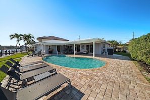 A heated pool - 1402 Managed By Brampton Park (Deerfield Beach)