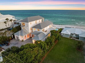 Exterior - Exceptional Gulf Front Retreat, Private Pool, Peloton, LSV, 7 Bikes, Beach Walko (Seacrest Beach)