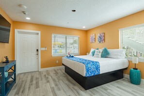 Living area - The Lofts at St. Pete Beach (St. Pete Beach)