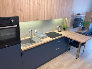 Studio-suite - 1 dobbeltseng - ikke-ryger | Spisning på værelset