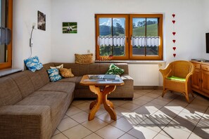 Télévision, chaîne hi-fi