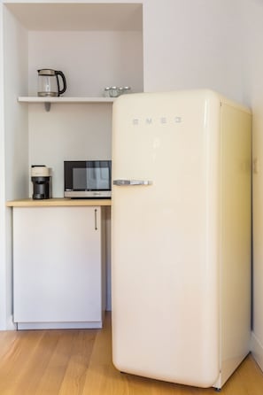 City Apartment | Private kitchen