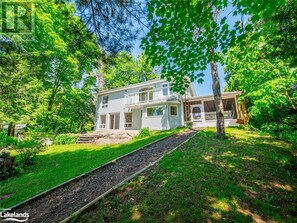 Exterior - Cozy and Quiet Muskoka retreat on Beautiful Turtle Lake!    (Rosseau)