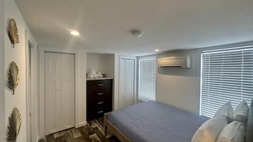 Casa de campo Premium, 1 habitación, vistas al lago | 1 dormitorio, wifi gratis, ropa de cama