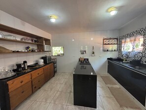 Fridge, microwave, stovetop, toaster