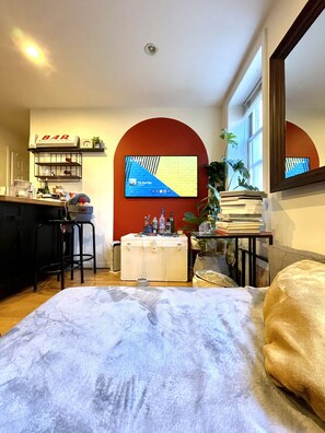 1 chambre, bureau, Wi-Fi, draps fournis