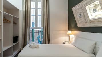 Apartemen Desain, 3 kamar tidur, pemandangan kota | 4 kamar tidur, brankas, setrika/meja setrika, dan Wi-Fi gratis