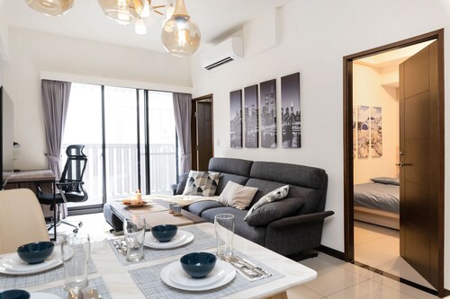 2B1bLK, Stylish & Comfortable, 5 Min to Ximen MRT
