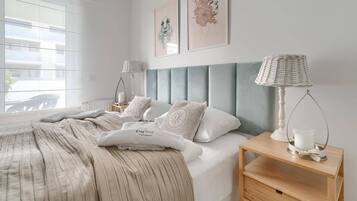 1 chambre, fer et planche à repasser, lit parapluie, Wi-Fi gratuit