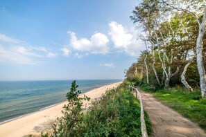 On the beach - Apartment in Rewal near Baltic Sea Beach (Rewal)