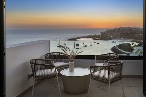 Palmera Sea View