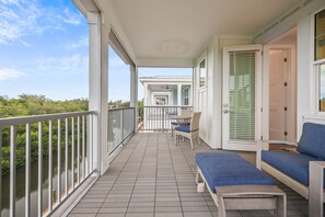 Property grounds - Canalfront! Pool, Dock, Near Anna Maria Island (Cortez)