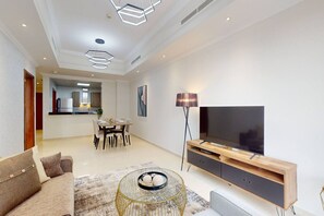 TV - Premium One Bed I Walk to Dubai Mall, Burj Khalifa I Dunya Tower, Downtown (Downtown Dubai)