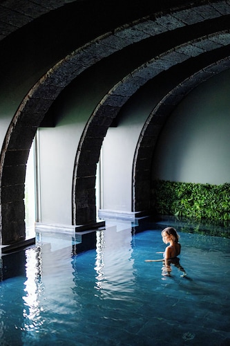 NINE DOTS Azorean Art Boutique Hotel