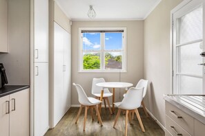 Dining - Sweet Home Sanctuary with Air-con and Parking (Auckland Central Suburbs)