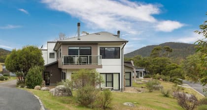 Cootapatamba | Crackenback | Spacious | Sauna | 3B