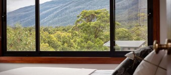 Nurrawallee | Crackenback | Views | Spa and Sauna