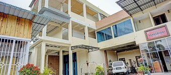 OYO 93264 Penginapan Syari'ah Berlian