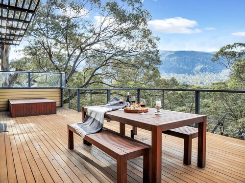 Dacha Mountain Chalet | Crackenback | Large 2BR