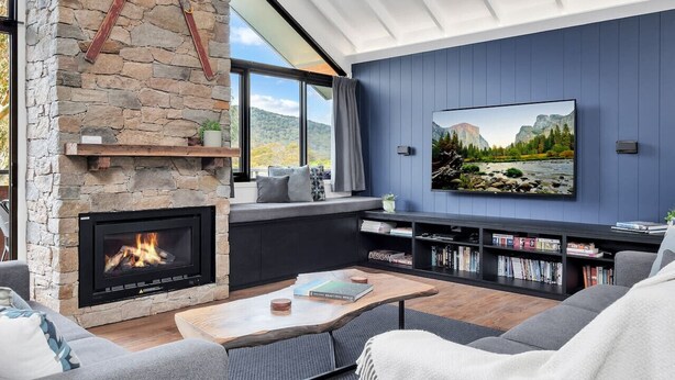 TV, fireplace - The Burrow | Crackenback | Perfect Private Escape (Crackenback)
