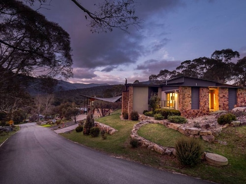 Tingaringy | Crackenback | Adults only launchpad