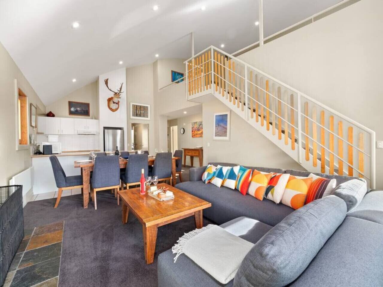 TV, fireplace, stereo