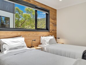 2 dormitorios, tabla de planchar con plancha, wifi y ropa de cama