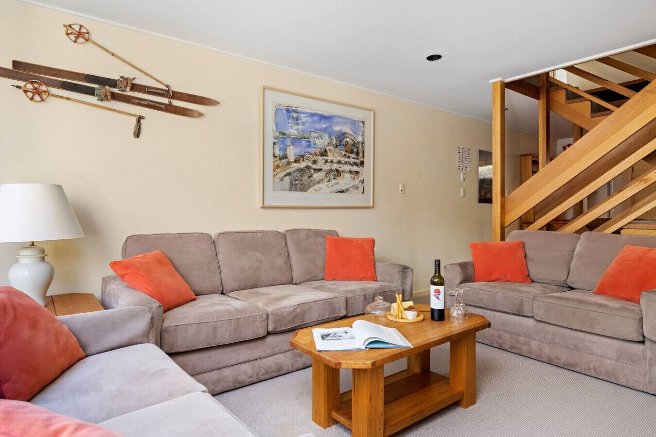 TV, fireplace, stereo