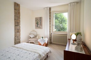 3 habitaciones, wifi gratis y ropa de cama
