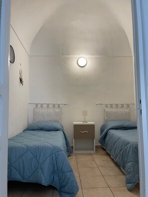 3 bedrooms, iron/ironing board, travel crib, free WiFi - Appartement en Sicile Près de la mer Pour 1-6 Personnes Avec Terrasse et Wifi (Balestrate)