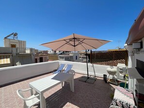 Terrace/patio - Appartement en Sicile Près de la mer Pour 1-6 Personnes Avec Terrasse et Wifi (Balestrate)