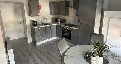 Westland Suites - Modern, stylish and central apartment's