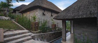 Tabebuia Spa and Safari Resort