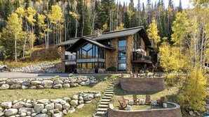 Exterior - Private Luxury Mountain Estate w/ Views & Hot Tub (Steamboat Springs)