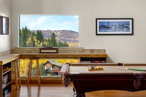 Games room - Private Luxury Mountain Estate w/ Views & Hot Tub (Steamboat Springs)