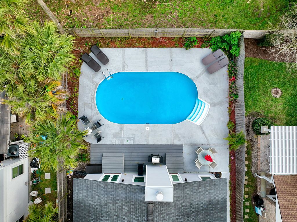 Seaside Escape w/ Pool (5 Min Walk to Beach)