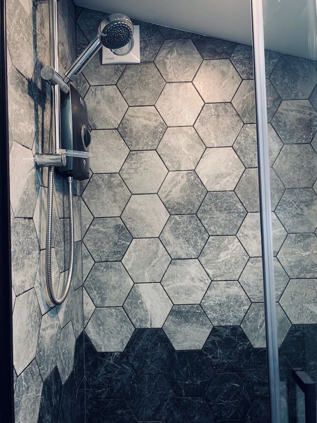 Douche, serviettes fournies